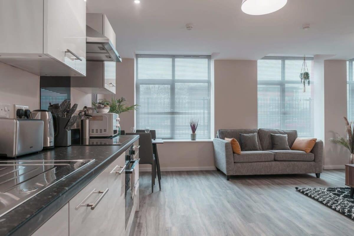 Contemporary 2 Bed Manchester Apartment - Sleeps 4 Екстериор снимка