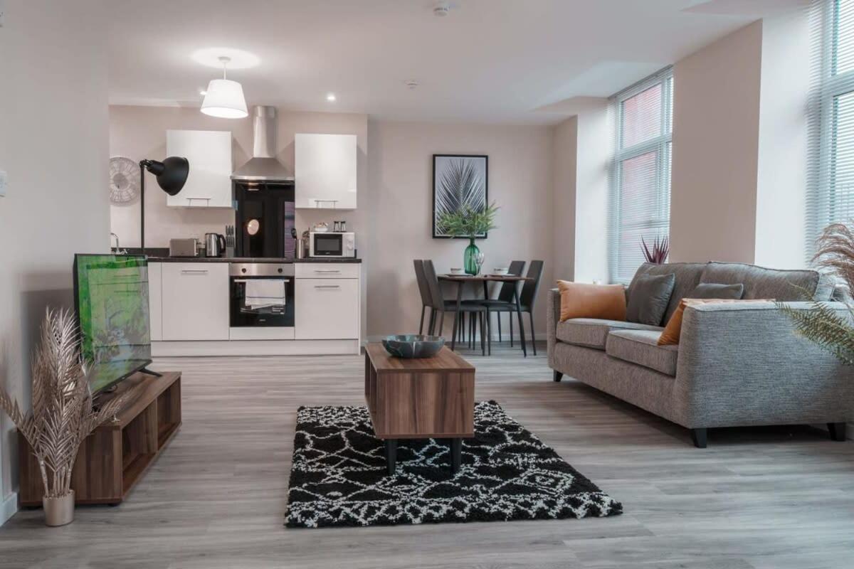 Contemporary 2 Bed Manchester Apartment - Sleeps 4 Екстериор снимка